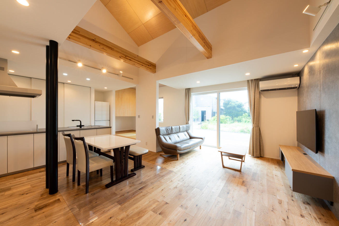 開放的に家族がつながる家|大黒建設